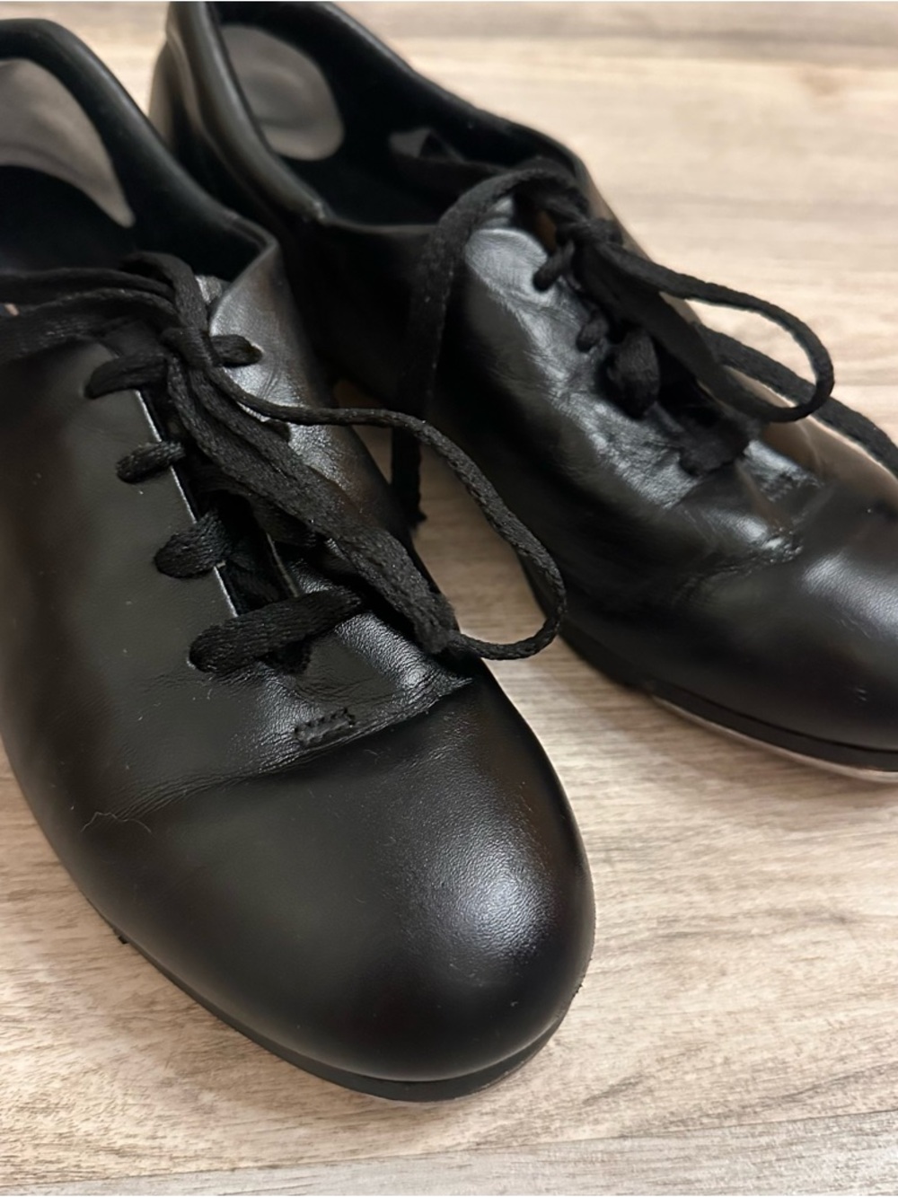 Capezio Cadence Black Leather Tap Shoes Lace Up Size 9.5 Classic Dance - Picture 4 of 10